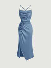 Vestido Tubinho com Fenda e Decote nas Costas