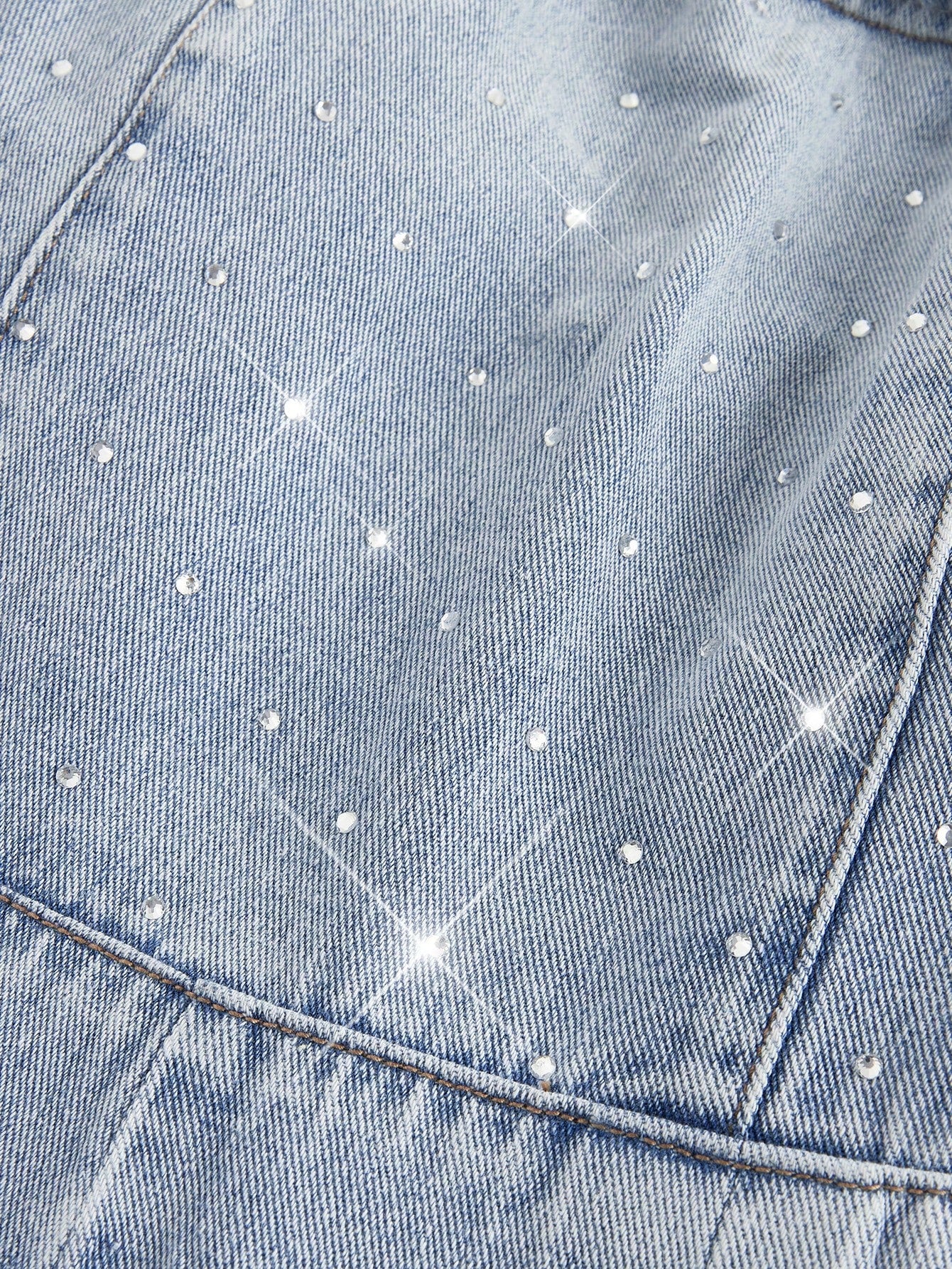 Macacão Jeans com Cinto na Cintura